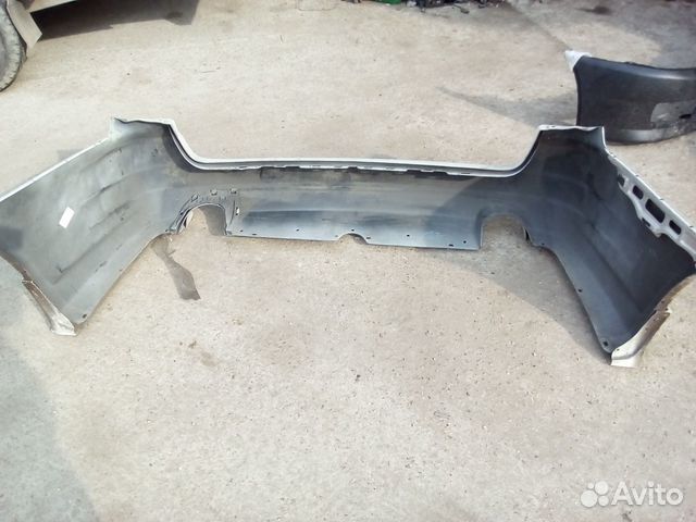 Бампер задний 57704-AG040 Legacy BLN/BPN