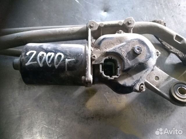 Моторчик стеклоочистителя Nissan Almera N16 2001г Моторчик стеклоочистителя Nissan Almera N16 2001г