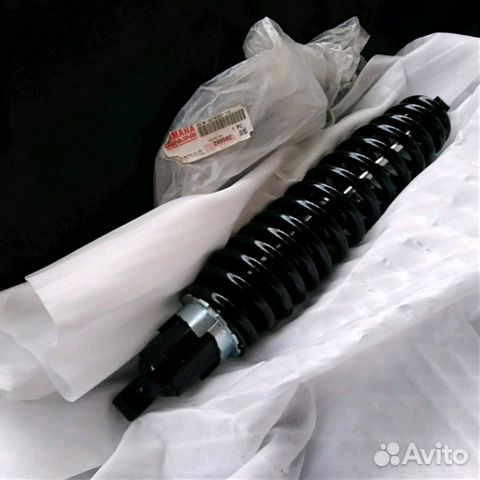 Новый оригинальный амортизатор Yamaha Venture 700 Новый оригинальный амортизатор Yamaha Venture 700