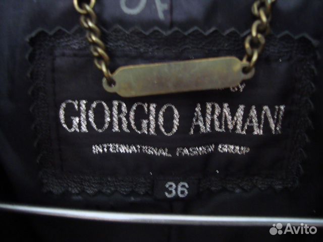 Giorgio Armani. Куртка кожаная женская