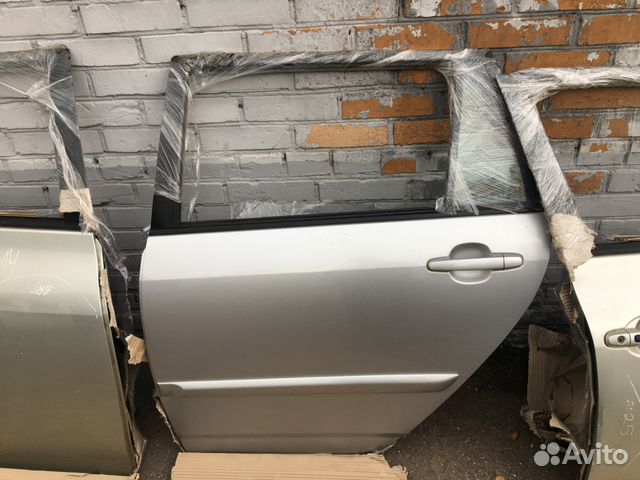 Дверь задняя левая Тойота Королла 120 универсал