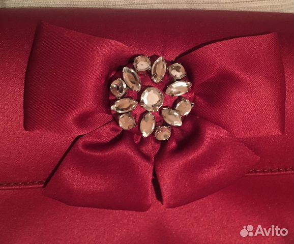 Вечерняя сумочка-клатч на цепочке