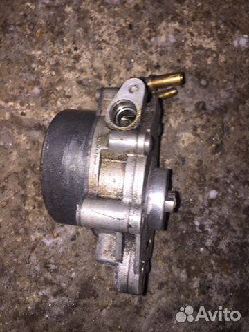 Вакуумный насос Range Rover III,Discovery IV Вакуумный насос Range Rover III,Discovery IV