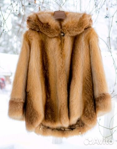 Потрясающая Шуба из меха енота. Италия Потрясающая Шуба из меха енота. Италия