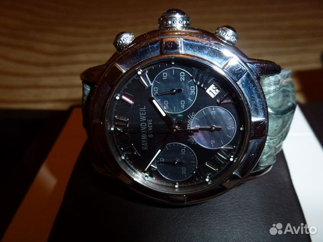 Новые часы Raymond Weil (механика, хронограф) Новые часы Raymond Weil (механика, хронограф)