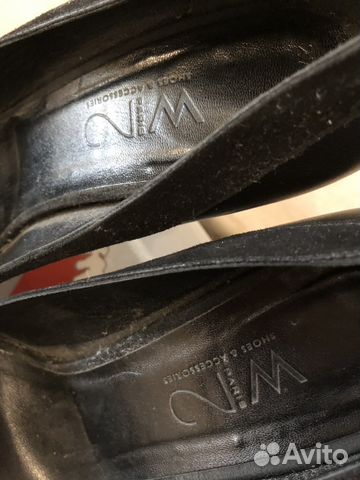 Обувь на танкетке