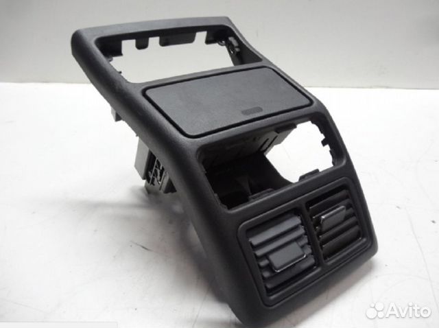 Консоль подлокотника сзади Mercedes ML W163 Консоль подлокотника сзади Mercedes ML W163