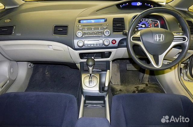 В разборе Honda Civic 4D