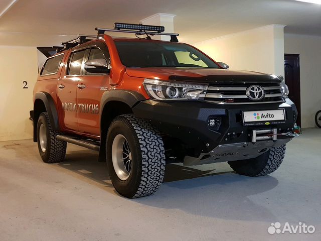 Toyota Hilux 2.8 AT, 2016, 15 700 км