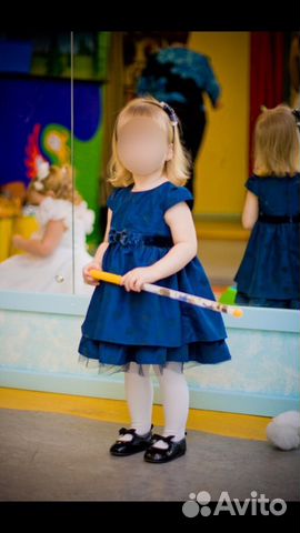 Нарядное платье (размер 9-12 мес)