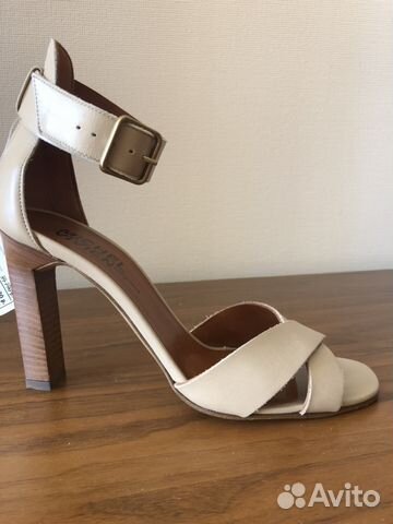 Босоножки Michel Vivien новые 38р Босоножки Michel Vivien новые 38р