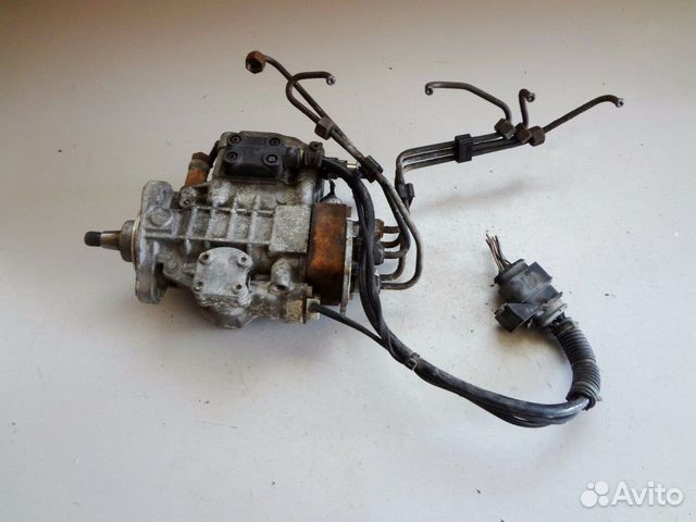 Топливный насос 074130115B на 2.5 TDI VW VAG Топливный насос 074130115B на 2.5 TDI VW VAG