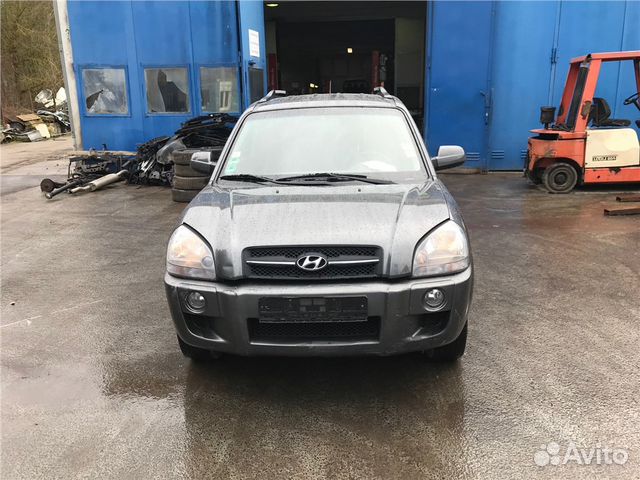 Дверь капот фара бампер Hyundai Tucson 2004-200