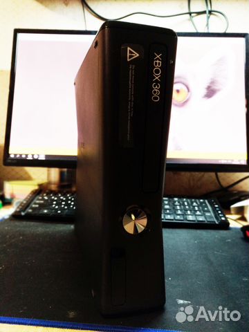 Продам Xbox 360