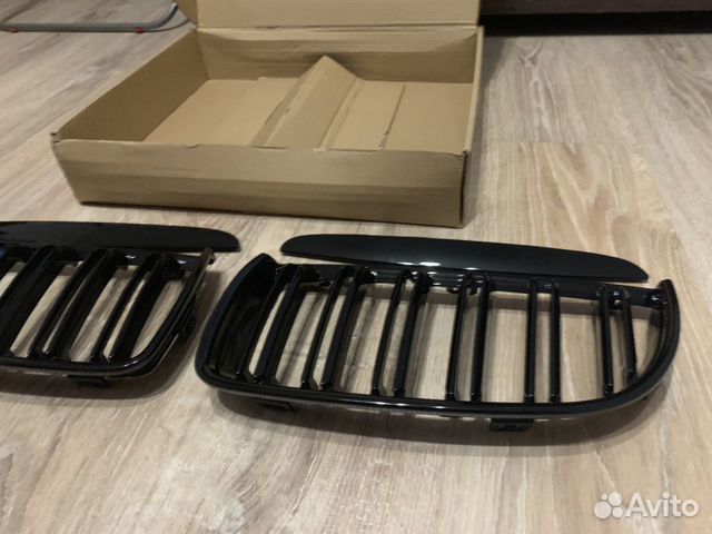 Решетки радиатора BMW 3 E90 двойные, глянец М3 Решетки радиатора BMW 3 E90 двойные, глянец М3