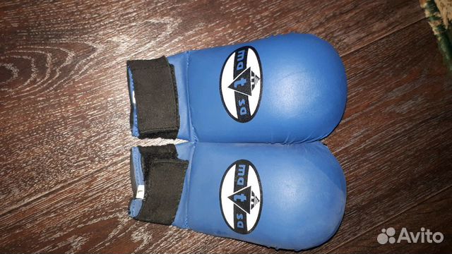 Gloves for martial arts