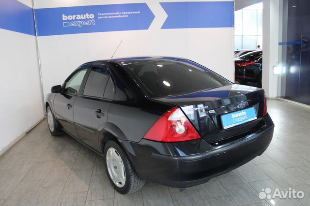 Ford Mondeo 1.8 МТ, 2004, 300 000 км