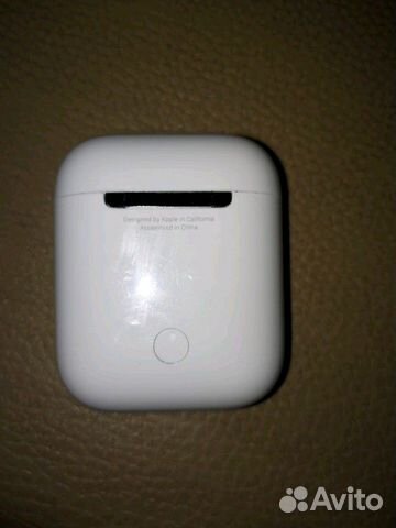 Наушники Apple AirPods