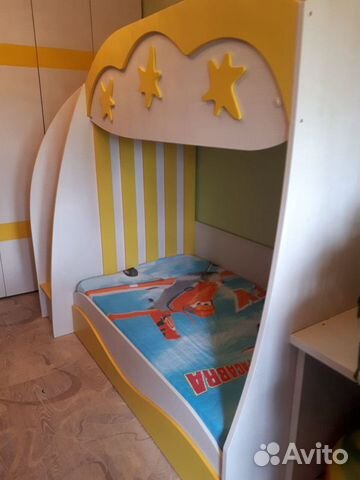 Двухъярусная детская кровать в отличном состоянии