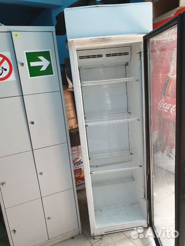 Холодильник со стеклянной дверью