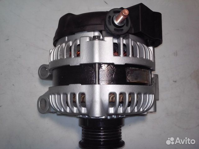 Генератор Land Rover Range Rover Discovery 4.4L