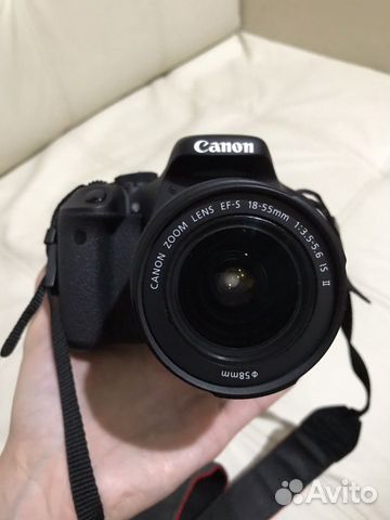 Зеркальный фотоаппарат Canon EOS 600D Зеркальный фотоаппарат Canon EOS 600D