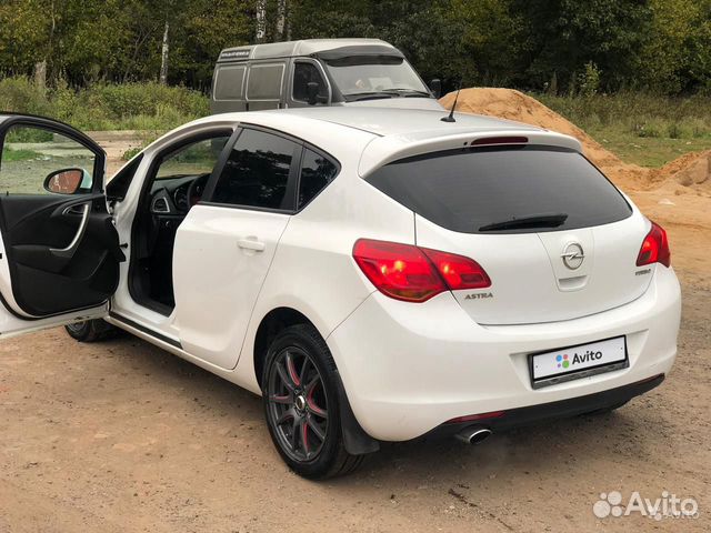 Opel Astra 1.4 AT, 2011, 182 000 км