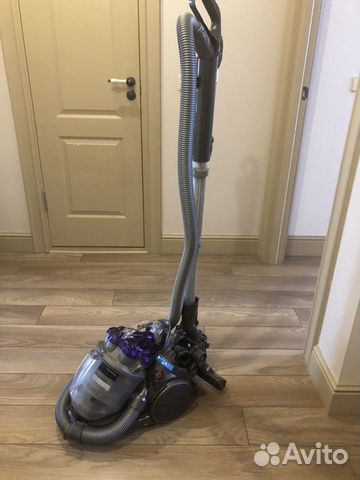 Dyson v20