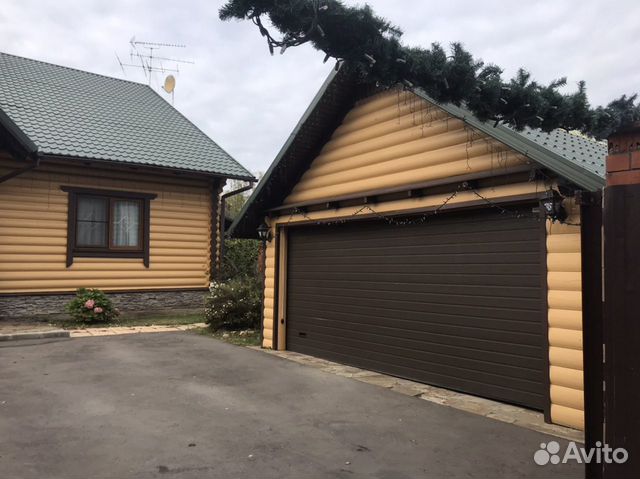 Дом 320 м² на участке 10 сот.