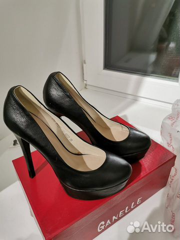 Туфли женские на 35-35,5. новые, нат. кожа Туфли женские на 35-35,5. новые, нат. кожа