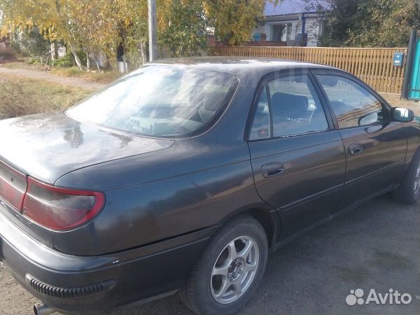 Toyota Carina 2.0 AT, 1995, 200 000 км