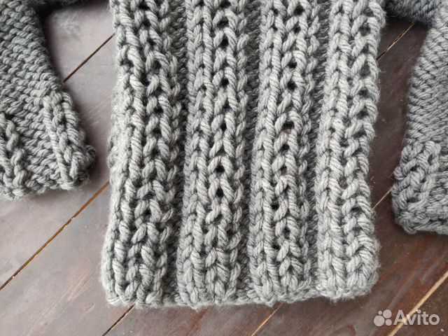 Свитер ручной крупной вязки Свитер ручной крупной вязки