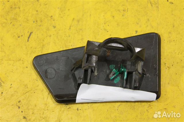 Крышка форсунки омывателя фар передняя левая Bmw