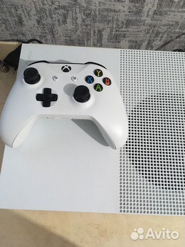 Xbox One S