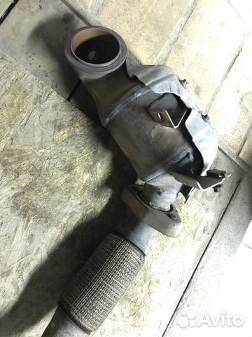 Катализатор с приемной трубой и вторым катализатор Катализатор с приемной трубой и вторым катализатор