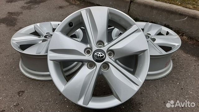 Оригинальные диски Toyota RAV4 R17 комплект Оригинальные диски Toyota RAV4 R17 комплект