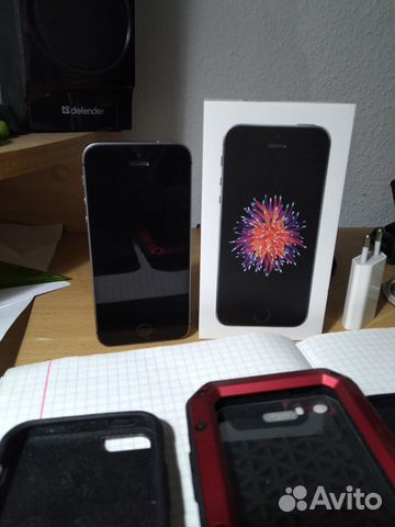 Телефон iPhone se 128gb Телефон iPhone se 128gb