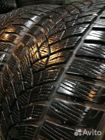 Зимние шины R16 225 55 Goodyear UltraGrip performa