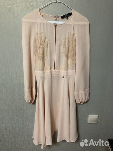 Платье Elisabetta Franchi Платье Elisabetta Franchi