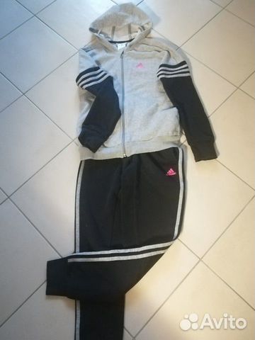 Спортивный костюм Спортивный костюм