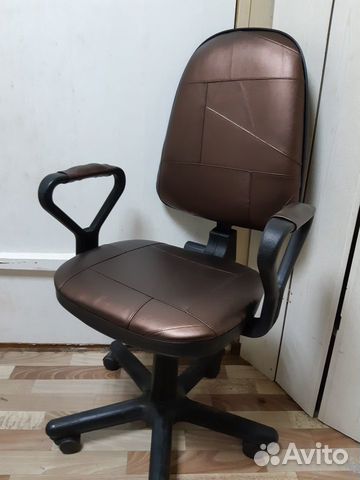 Продаю кресло компьютерное