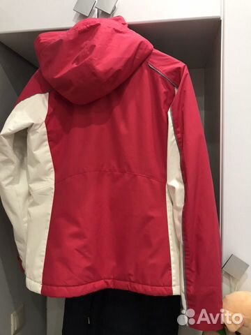 Куртка женская, спортивная Куртка женская, спортивная