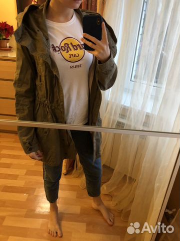 Парка Guess (б/у) Парка Guess (б/у)