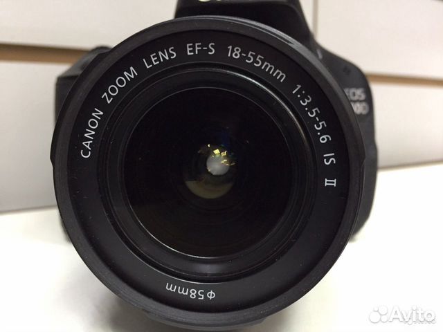 Canon EOS 600D kit 18-55мм