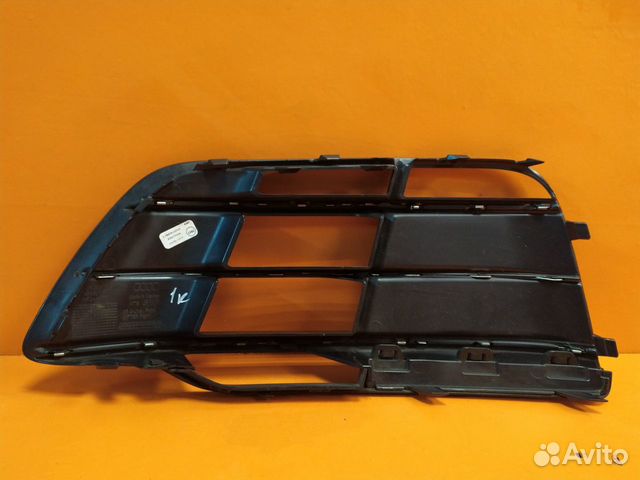 Решетка бампера правая Audi Q5 2 80A 2017-Нв