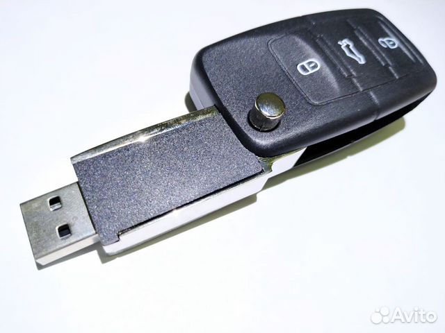Флешка в виде ключа Volkswagen Флешка в виде ключа Volkswagen