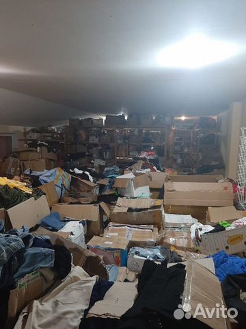 Продам торговое помещение, 1100.00 м²