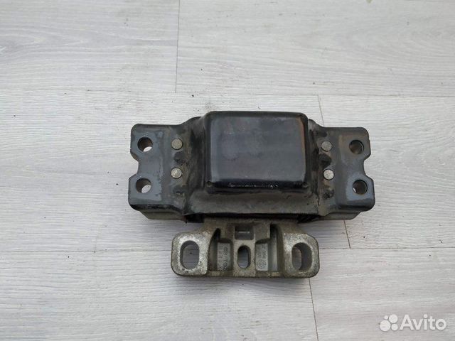 Опора кпп левая 1K0199555L Skoda Octavia (A5 1Z) 2