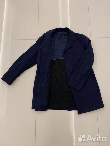 Плащ Hugo Boss утепленный, р 50 Плащ Hugo Boss утепленный, р 50