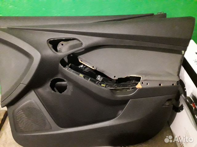 Карты (обшивки) передних дверей ford focus 3